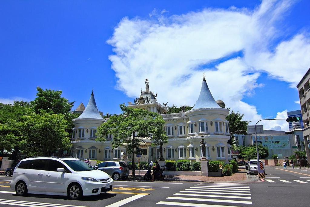 Front Yard Villa Tainan Eksteriør bilde